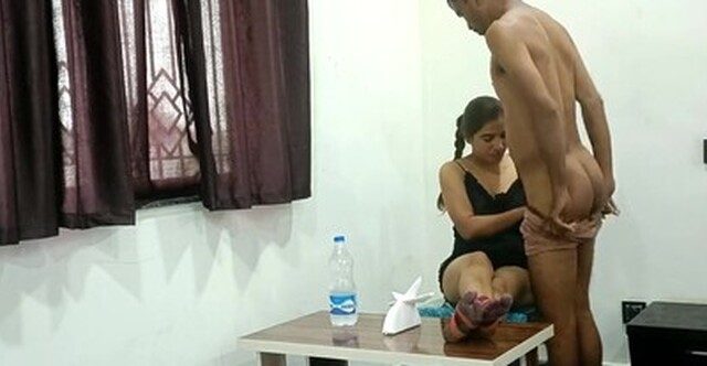 Cute Girl Fully Nude Bathing Giving Blowjob Hard Fucking