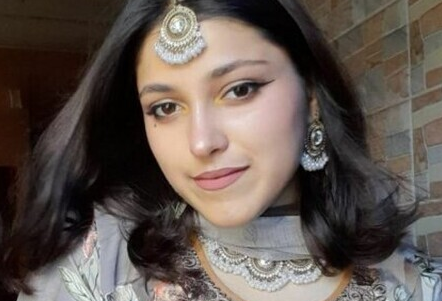 Hot Thik Ass University Girl Hard DoggyStyle Fucking in Hostel, Riding on Dick Loud Moaning 8 HD Video’s Don’t Miss