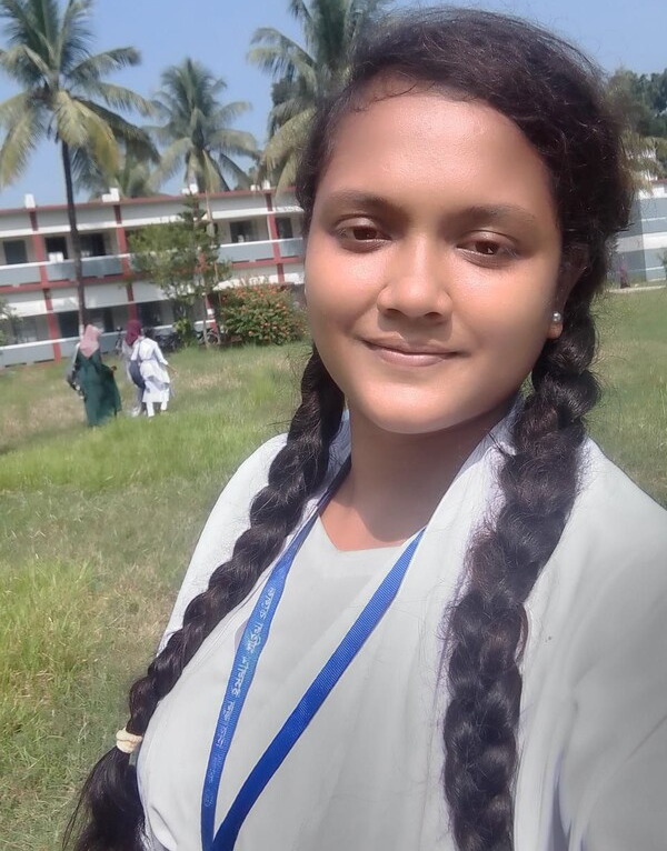 Bigass Bigbooby GF Showing