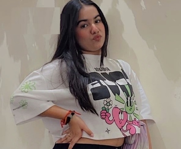 Extremely Beautiful Sexy Ass Delhi College Girl Fully Nude DoggyStyle Fucking with Boyfriend in OYO