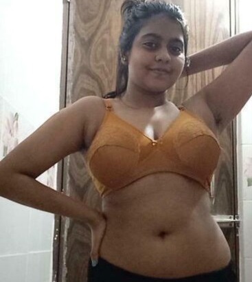 Beautiful Bangladeshi TikToker Meaty Pussy Fucked by Boyfriend