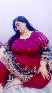 Extremely Hot Thik Thigh Colour Hair Babe Showing her Boobs Ass Nude Pic’s+Video