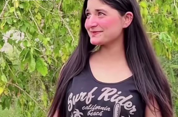 Most Demanded Video Aavde nwe Boyfriend naal Fun krdi  Full NUD€ F©king Lun Fadh ke hilandi Original Video with Full Face, Voice and Tattoos