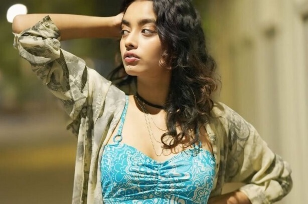 Sexy Instagram Influencer Nude Riding on Boyfriend Dick