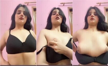 Very Beautiful Indian Girl Stripping Pressing her Boobs