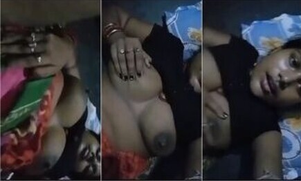 Horny Village Bhabhi Pressing Boobs Rubbing Pussy