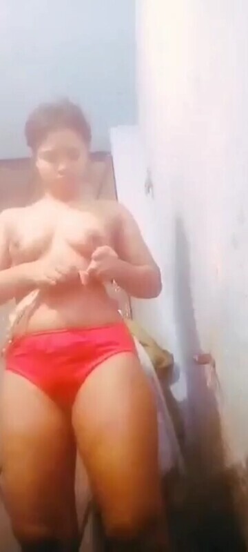 Desi Girl Changing Clothes