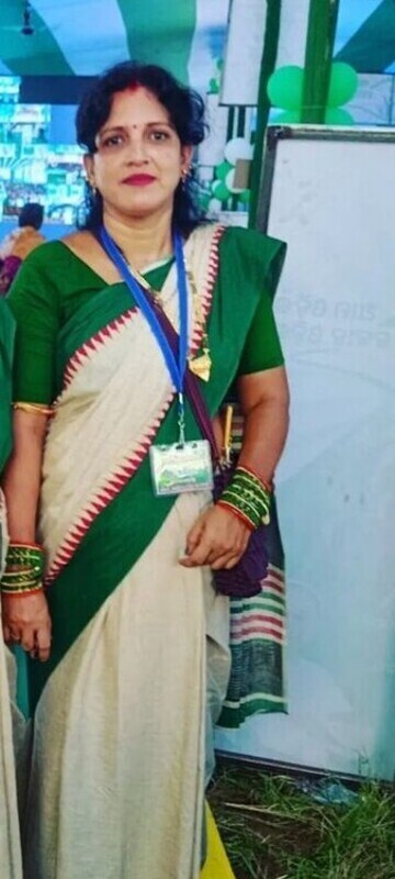 Extremely Beautiful Odia College Teacher Fully Nude Fucking with her Student Don’t Miss