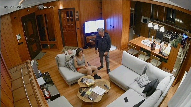 Pervy American Father Fucking her Step Daughter When Nobody at Home & Cum Inside her Pussy CCTV Cam Recorded