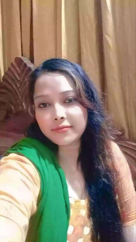 Beautiful Horny Bhabhi