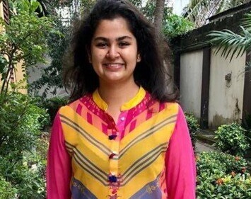 Extremely Beautiful Bubly Rich Indian Businessman Wife Showing her Boobs, Showing Ass Pussy to Husband in PuppyPose, Nude Captured by Husband