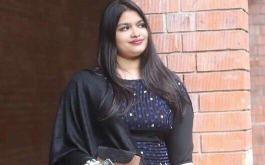 Bangladeshi Horny Wife Giving Blowjob To Hubby