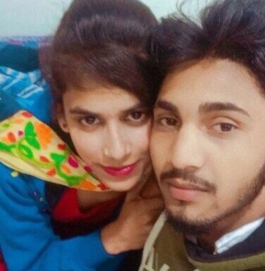 Beautiful Haryanvi Girl Clean Shaved Wet Pussy Painful Fucked by Boyfriend in OYO Moaning Hindi Talking Saying