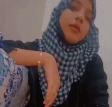 Cute Young Teen Pakistani Cousin Sucking Cousin Brother Dick , Showing Boobs , Fingering Pussy , Hard Fucking