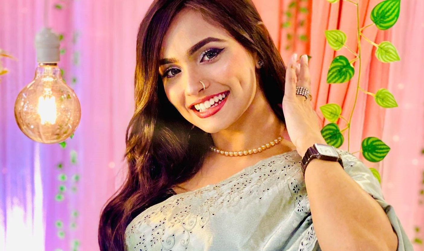 Most Demanded Bangladeshi Model Miss Earth Full Nude Taking out & Pressing her Huge Boobs with Full Face Nude Riding Moaning