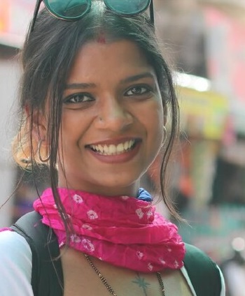 Instagram Influencer Khyati Shree Exclusive Onlyfans Video’s Remove Jeans in Changing Room Showing Ass Boobs Teasing Husband in Lingerie Don’t Miss