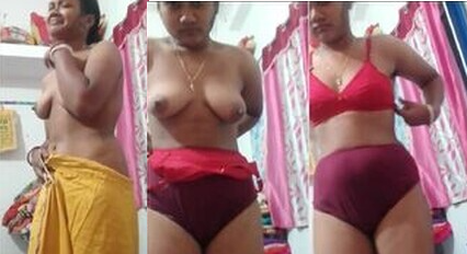 Desi Village Bhabi Sharee Striping And Showing Her Nude Body