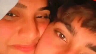 Punjabi Couple Fully Nude Fucking Under Blanket & BF Saying “Kar Aaye Haye ” Hindi Talking Don’t Miss