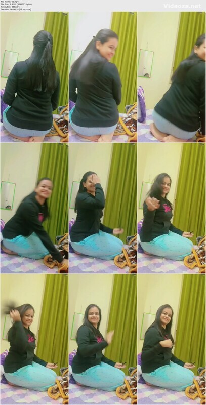 Beautiful Indian Girl Showing Boobs Pussy Enjoying with Boyfriend