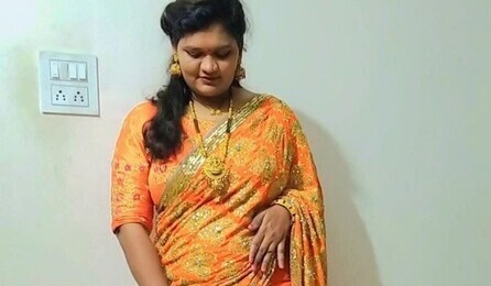 Beautiful Marathi Bhabhi Fucked by Husband Few Pic’s+Video