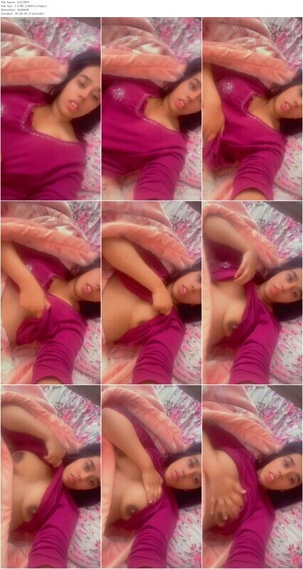 Beautiful Girl Showing Boobs For Boyfriend