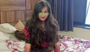 Beautiful Indian College Girl Bunk Class Sucking Boyfriend Dick Fucking Outdoor in Uniform