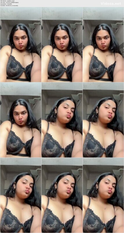 Cute Indian Babe Showing Big Boobs