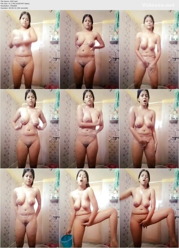 Horny Girl Fully Nude Fingering In Bathroom