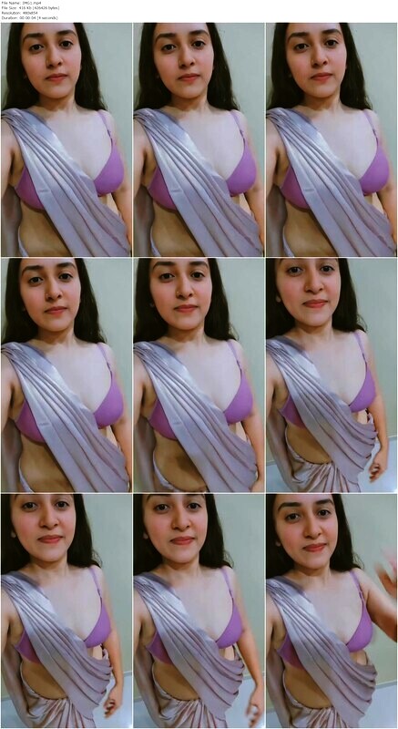 Sexy Figure Indian Babe Showing Teasing