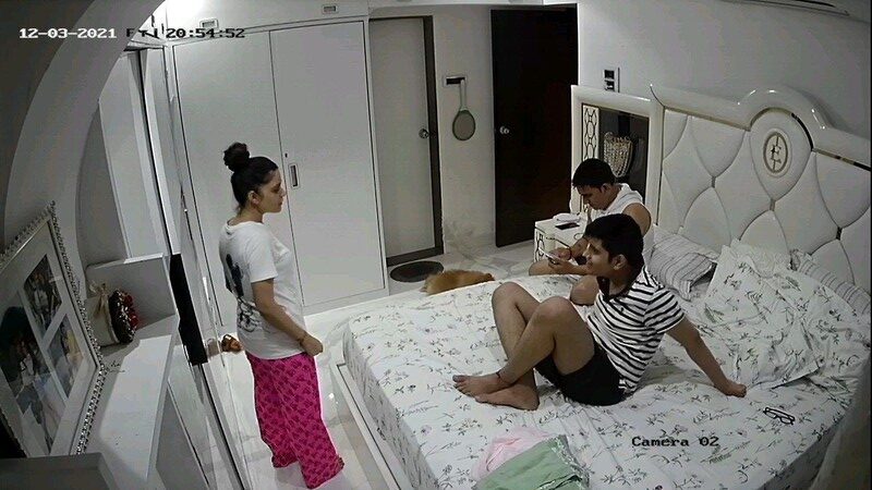 Sexy Indian Mother Changing Clothes in Front of Son and When Son Gone She Strip Fully Nude and Start Fucking CCTV Cam Recorded