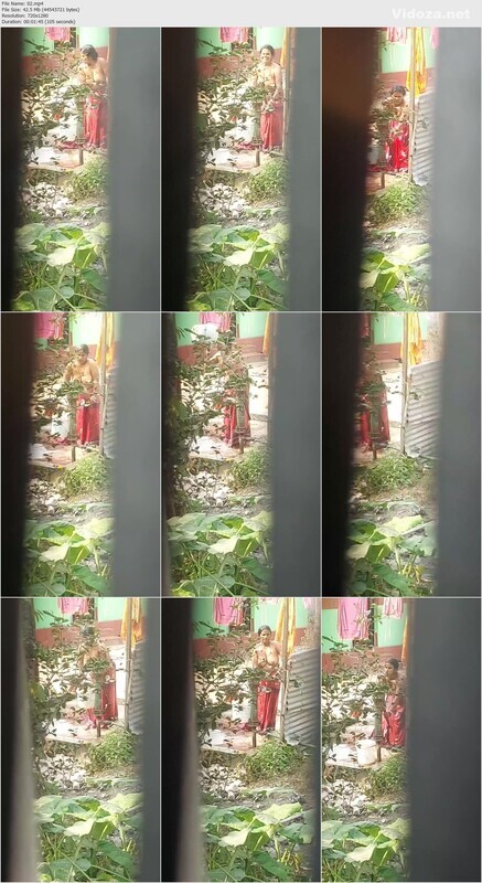 Village Mature Wife Bathing Secretly Recorded