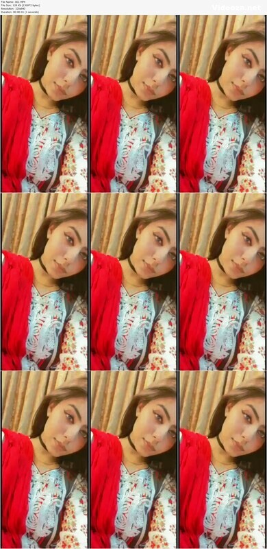 Beautiful Girl Teasing Showing Ass