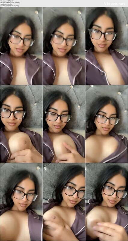 Beautiful Glasses Girl Showing Boobs