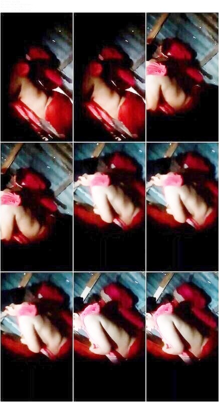 Chubby Village Bhabhi Bathing