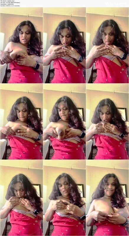 Desi Horny Chubby Girl Sucking Own Boobs