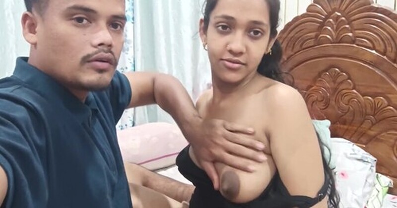 Sexy Young Girl Giving HandJob Boobs Sucked By Boyfriend