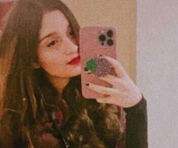 Beautiful Snapchat Girl Showing Playing With Her Boobies