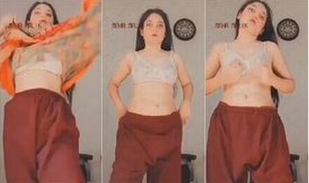 Desi Girl Removing Dress Sucking Nipple Rubbing Her Pussy