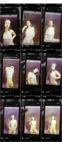 Beautiful Horny Babe Showing Fingering Her Pussy