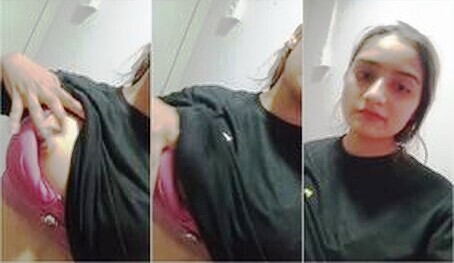 Pakistani Cute Girl Showing