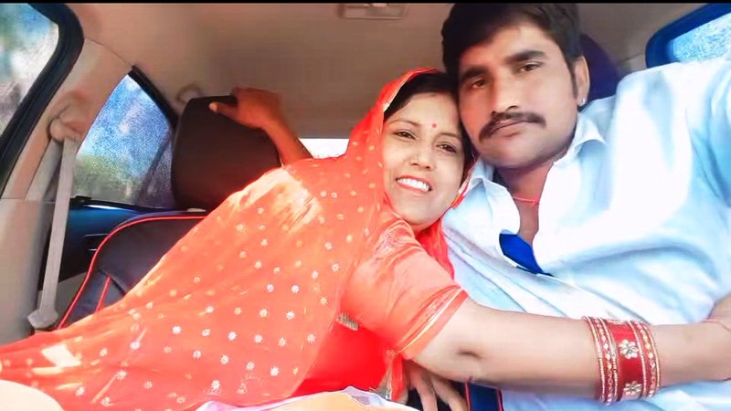 Rajasthani Wife Showing Fucking With Husband