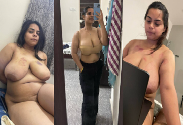 Tanker Indian Girl Showing Giving Foot Job Rubbing Her Pussy