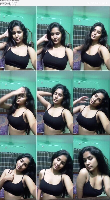 Very Beautiful Horny Girl Showing Her Boobs Pussy