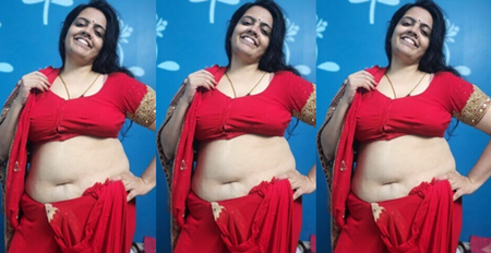 Extremely Beautiful Milky Body Mallu Bhabhi Having Affair with Young Nephew Leaked Nude Pic’s+Video’s