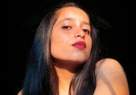 Extremely Sexy Indian Babe Sanchita Fucking with 72 Year Old Man And He Accidentally Cum Inside her Pussy Don’t Miss