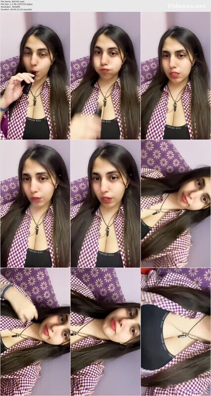 Big Boobs Sexy Girl Showing