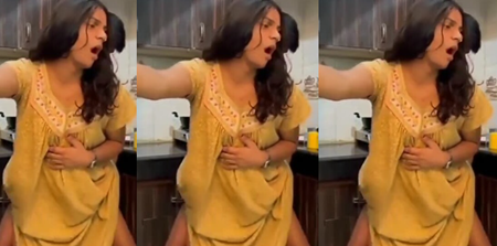 Most Viral Indian Bhabhi Quick Stand Fucking with Devar in Kitchen