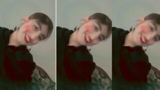 Pakistani Girl Showing Her Boobs Pussy