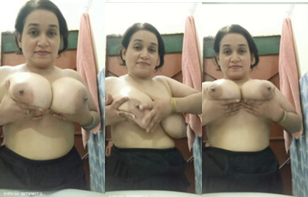 Telugu Big Boobs Milf Showing