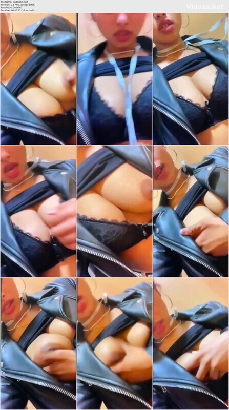 Hot Girl Showing Her Boobs